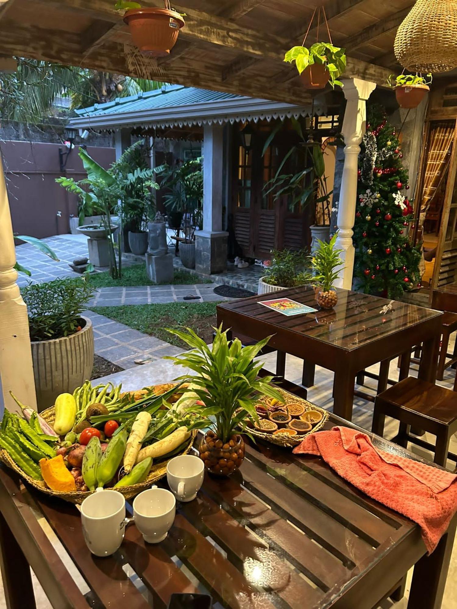 Villa Aroshina With Cooking Class Galle Exterior foto