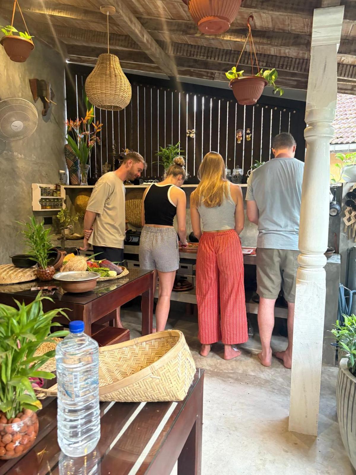 Villa Aroshina With Cooking Class Galle Exterior foto